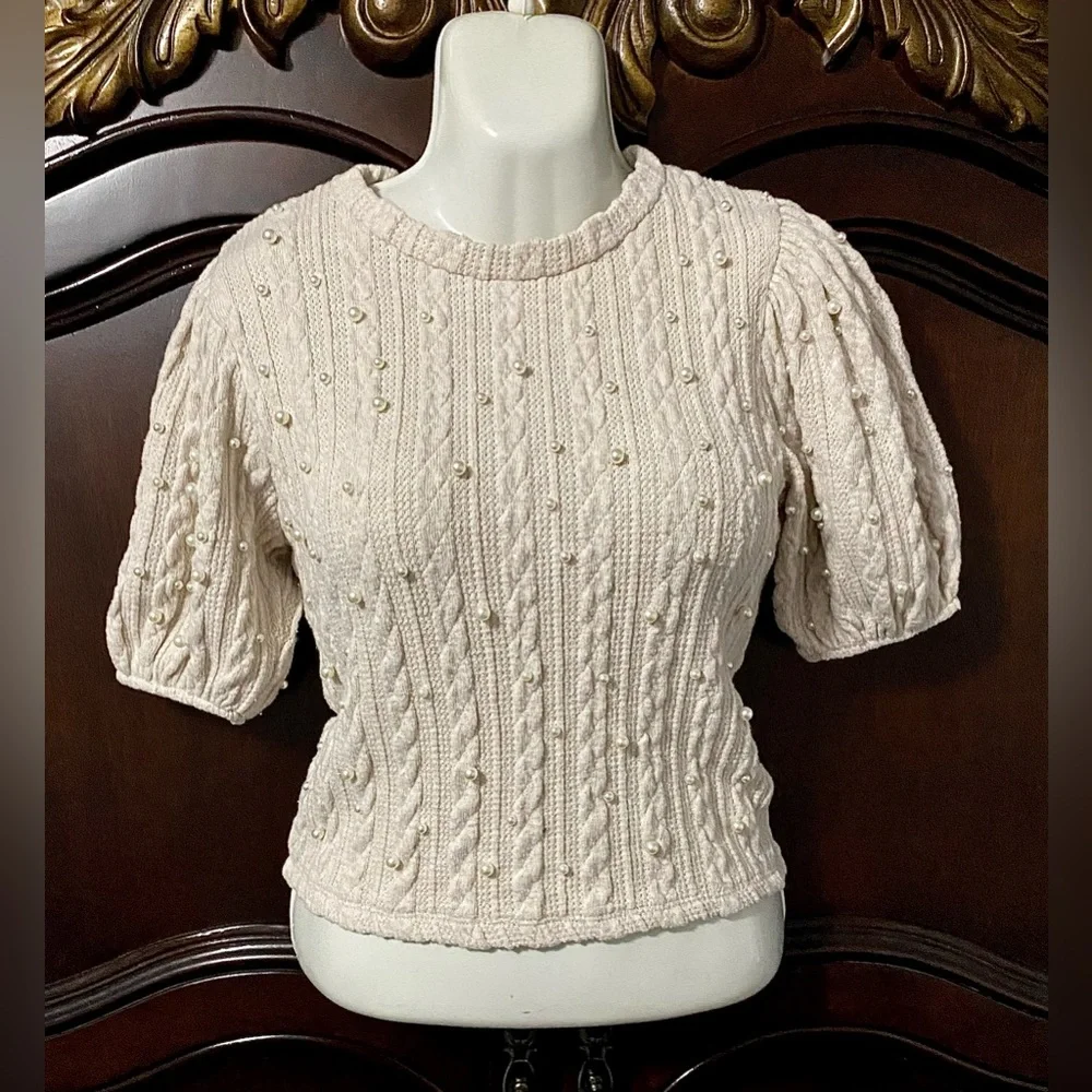 Zara Cream Puff Sleeve Top